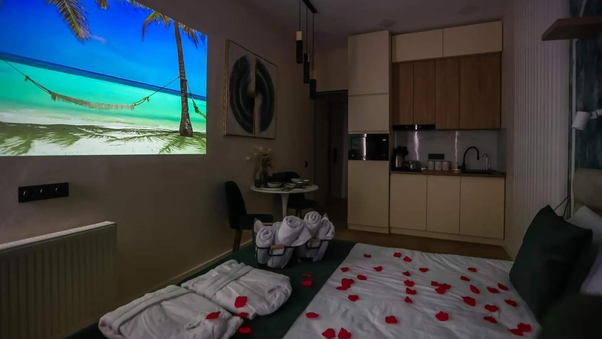 Tbilisi Luxury Jacuzzi Studio Апартаменты