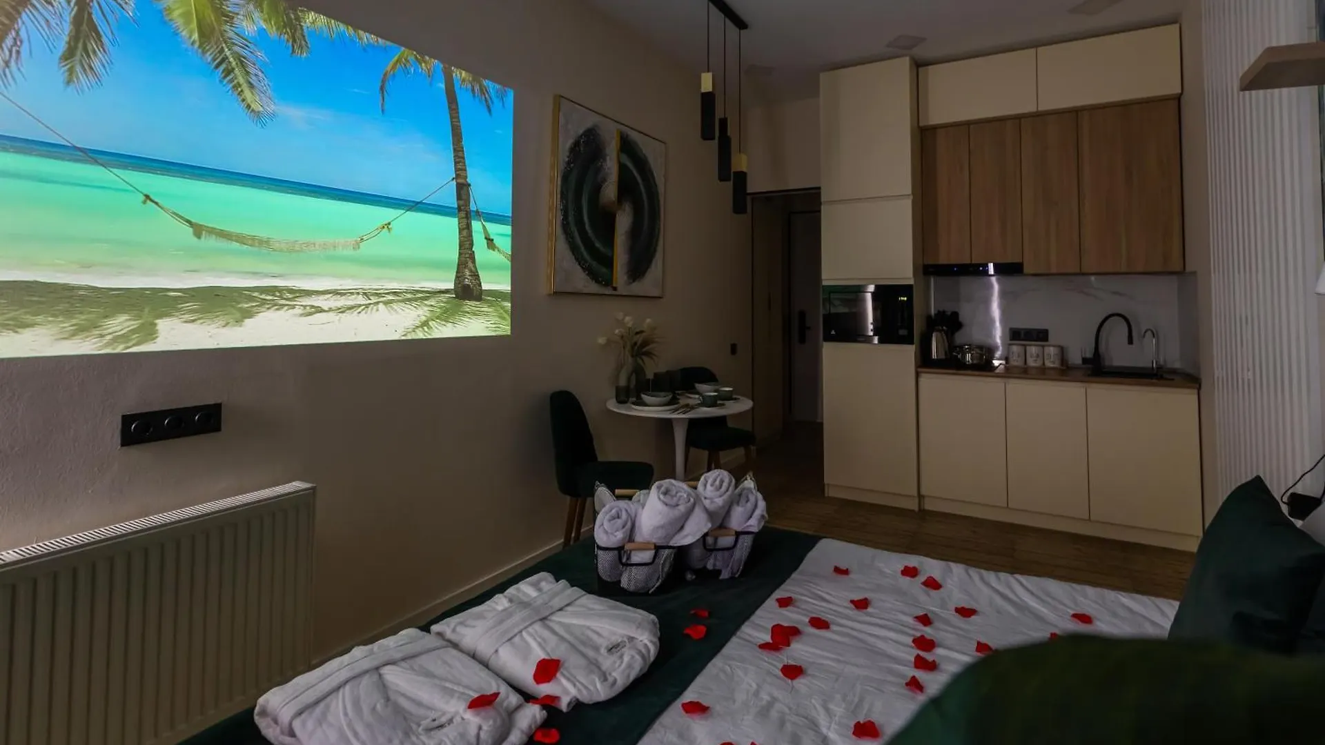 Tbilisi Luxury Jacuzzi Studio 0*,